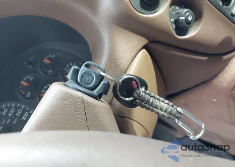 2002 Chevrolet Trailblazer Ls z USA, uszkodzony, nr VIN 1GNDT13SX22242322